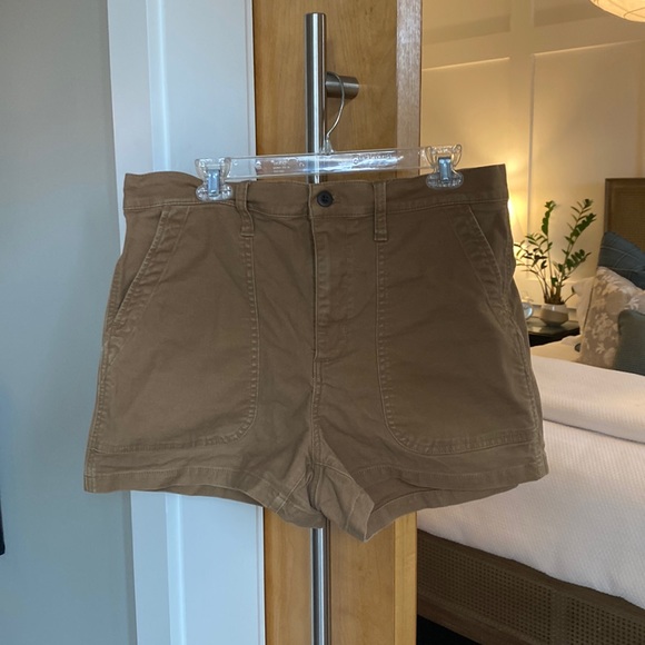 Madewell Perfect Vintage Military Short in Khaki - Picture 5 of 7